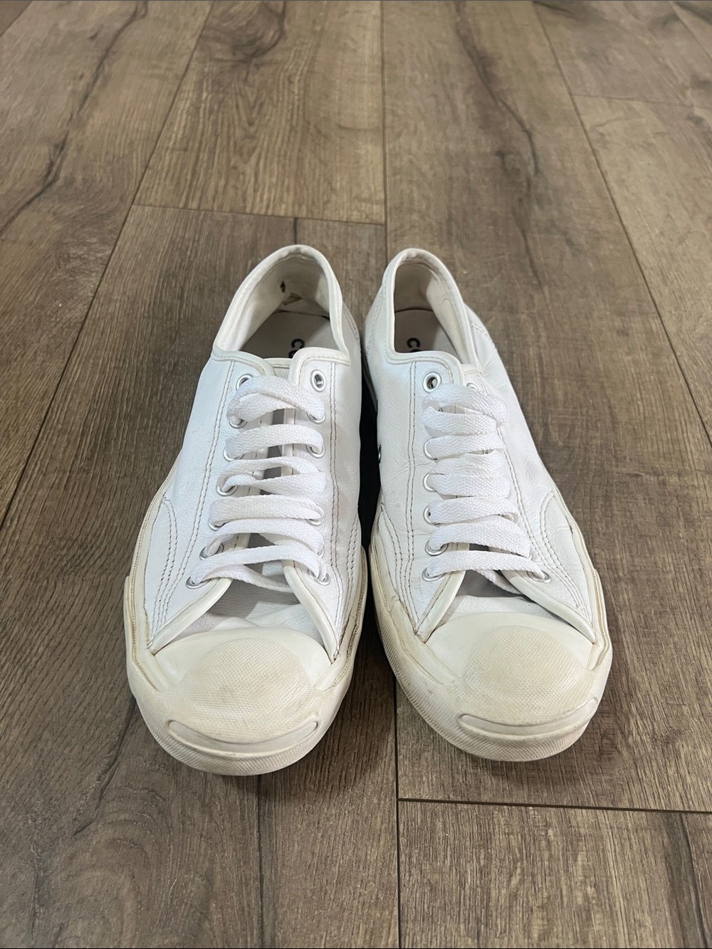 White Low-Top Leather Sneakers - Picture 2 of 7